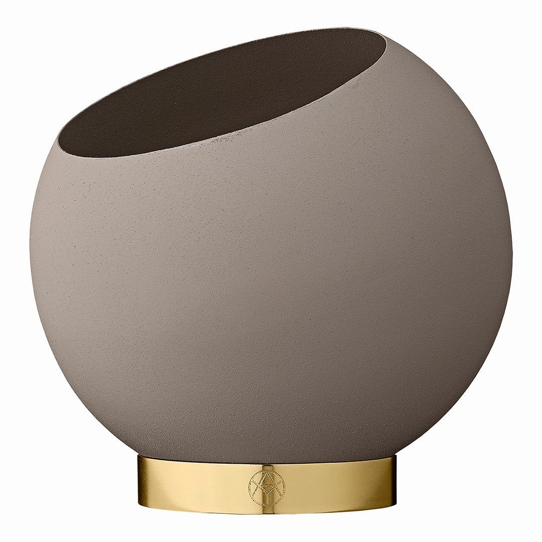 Globe Flowerpot (Order Quantity: 1)