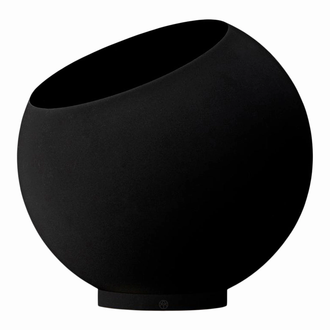 Globe Flowerpot (Order Quantity: 2)