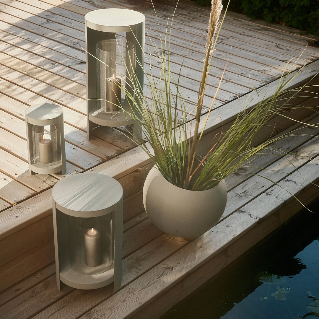 Globe Flowerpot (Order Quantity: 4)