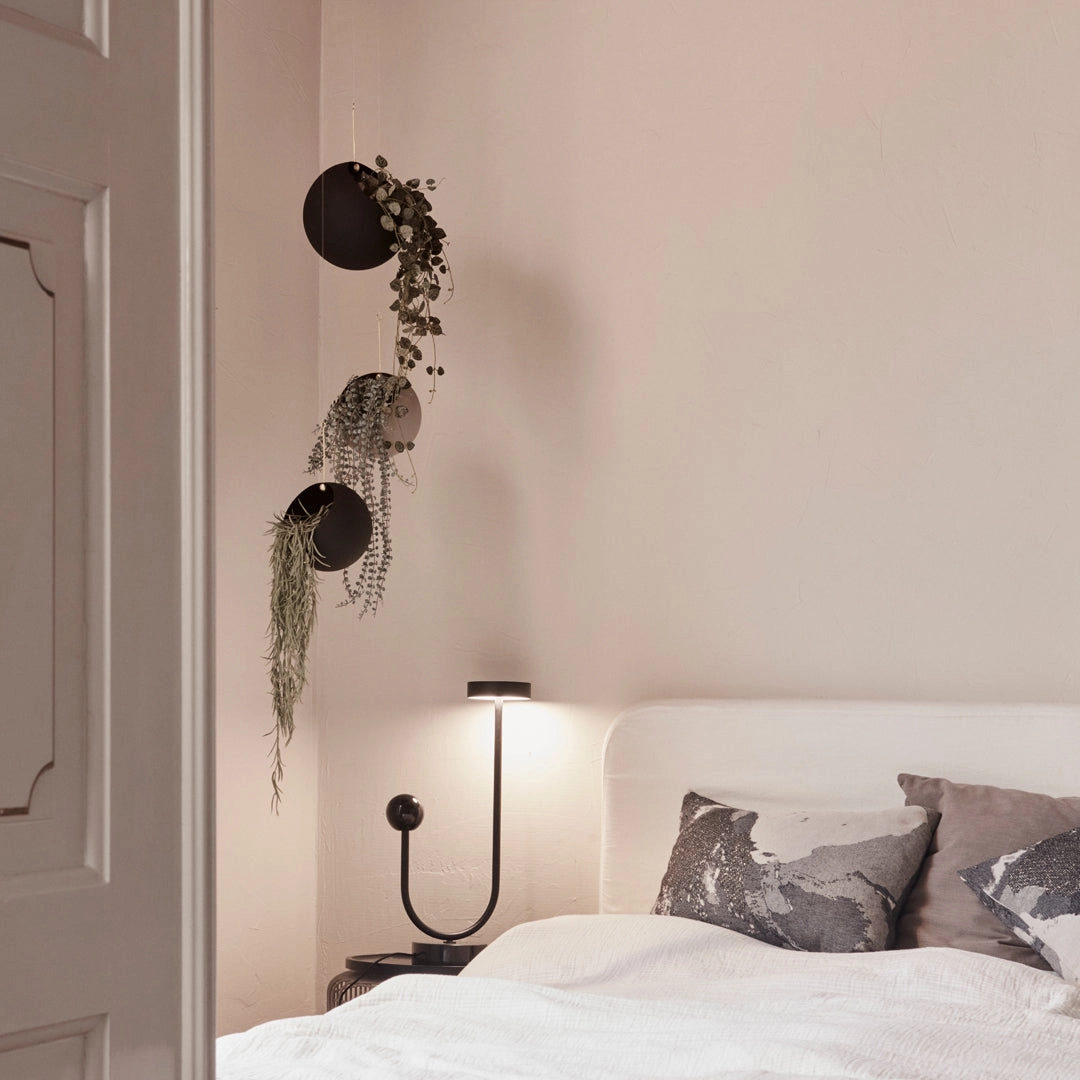 Globe Hanging Flowerpot - Small (Order Quantity: 4)