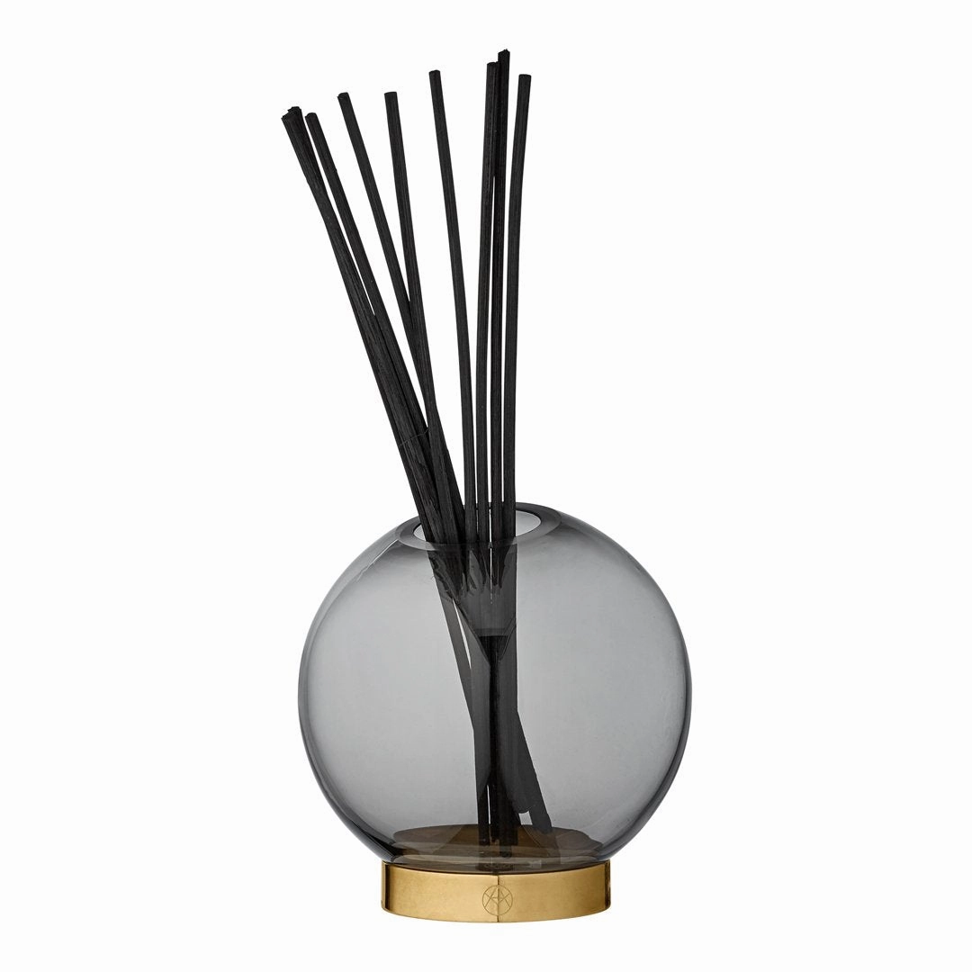 Globe Vase w/ Stand - Small (Order Quantity: 6)