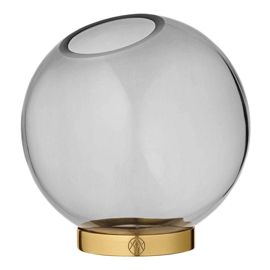 Globe Vase w/ Stand (Order Quantity: 4)