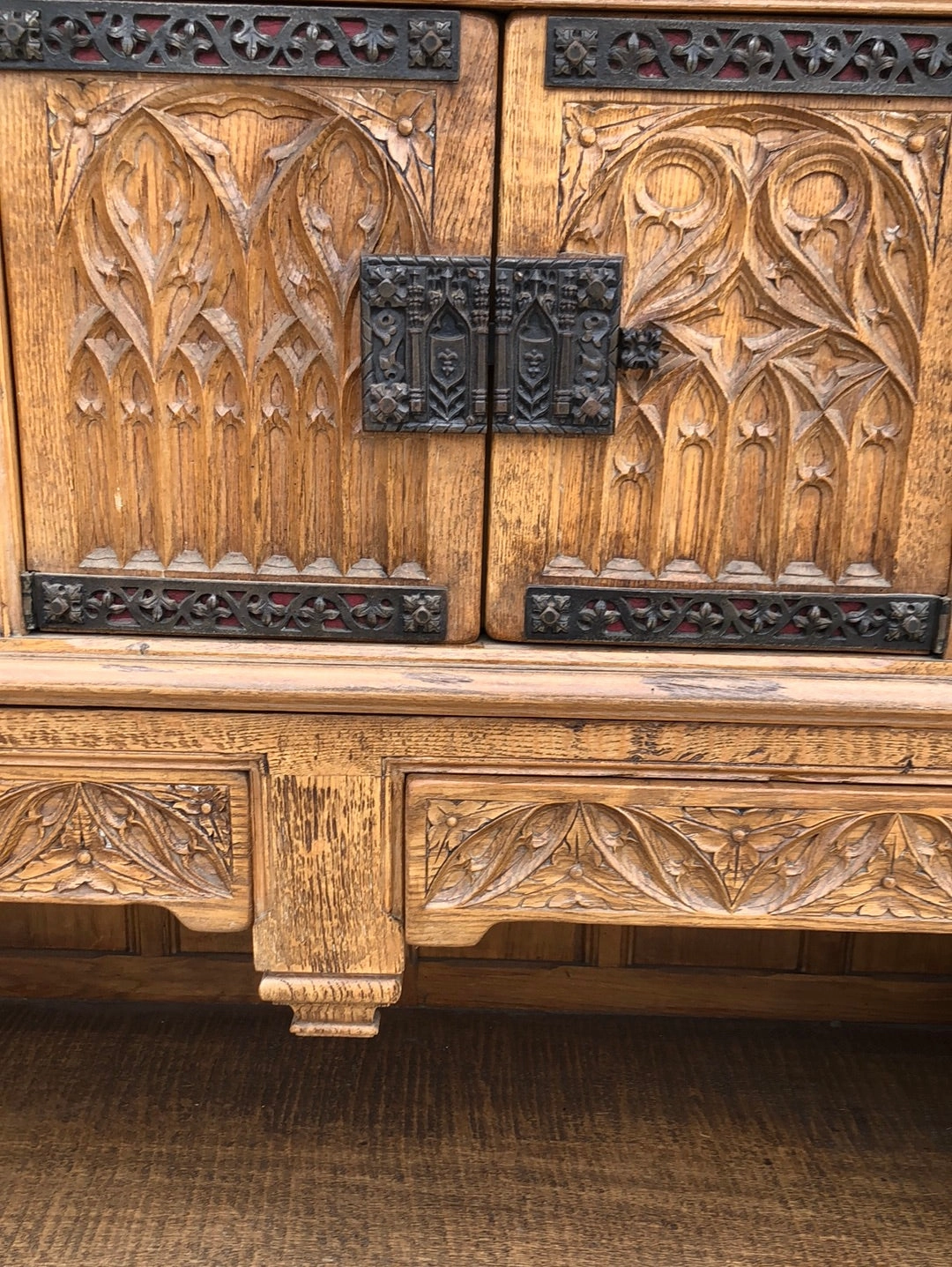GOTHIC LONG ROUGH HEWN SIDEBOARD