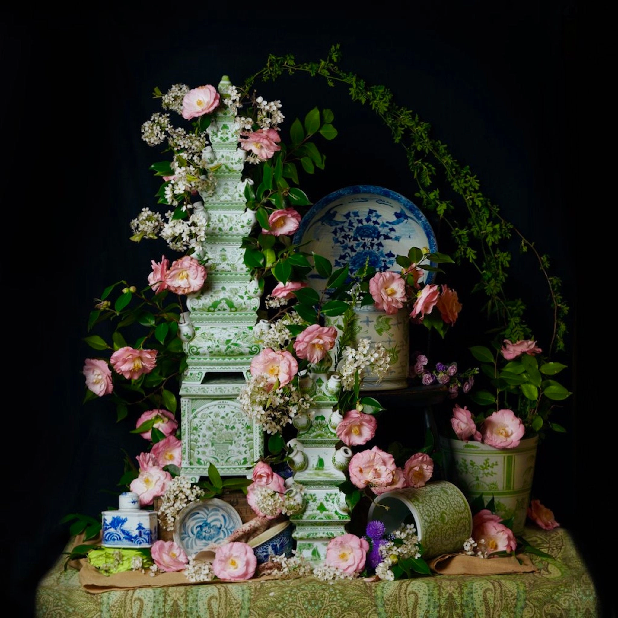Green and White Tall Porcelain Tulipiere