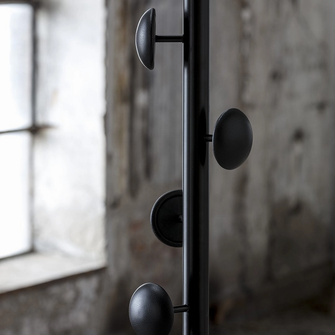 Hang-Up Hook Stand