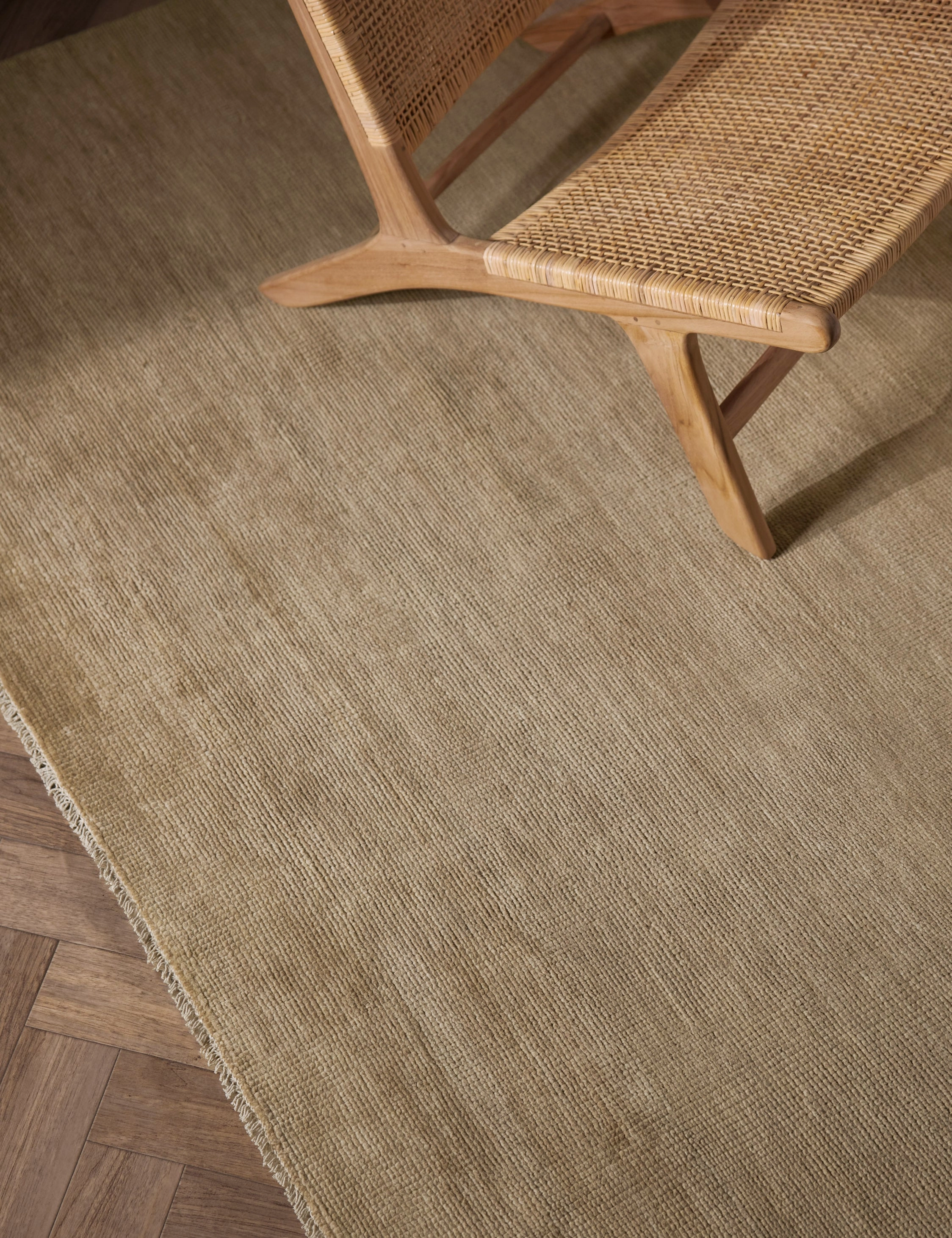 Heritage Hand-Knotted Wool Rug