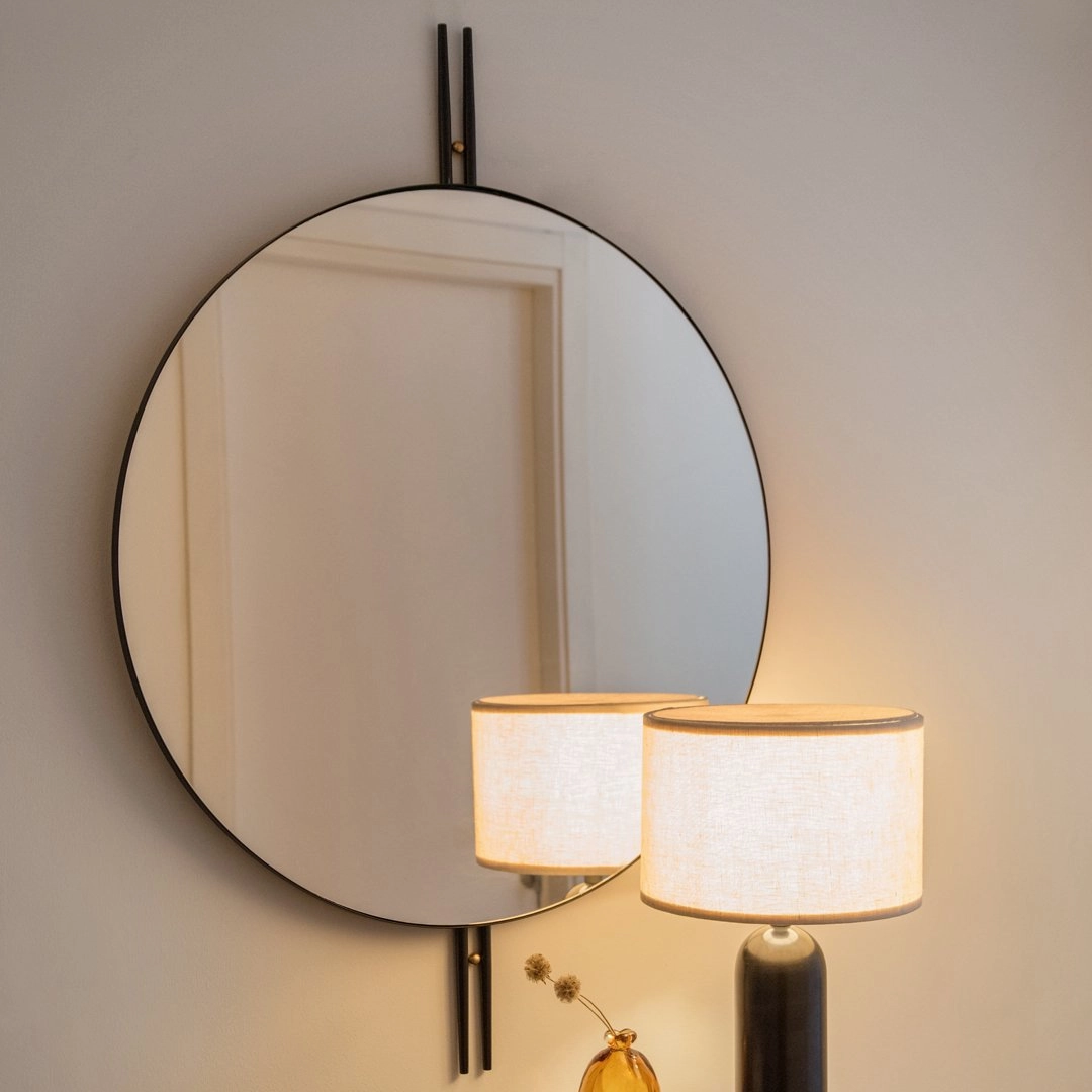 IOI Wall Mirror