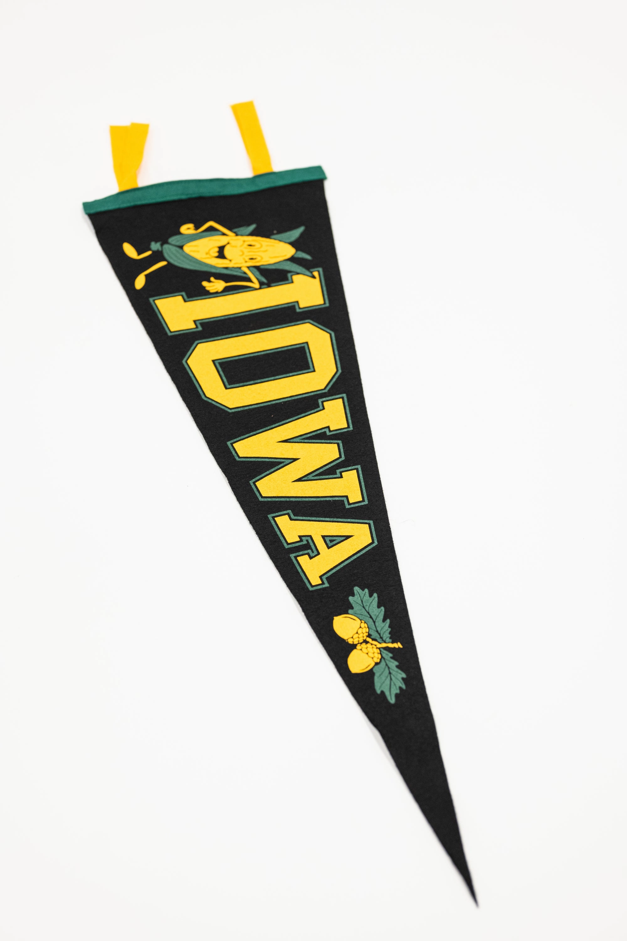 Iowa Pennant: Vintage Style Wall Pennant