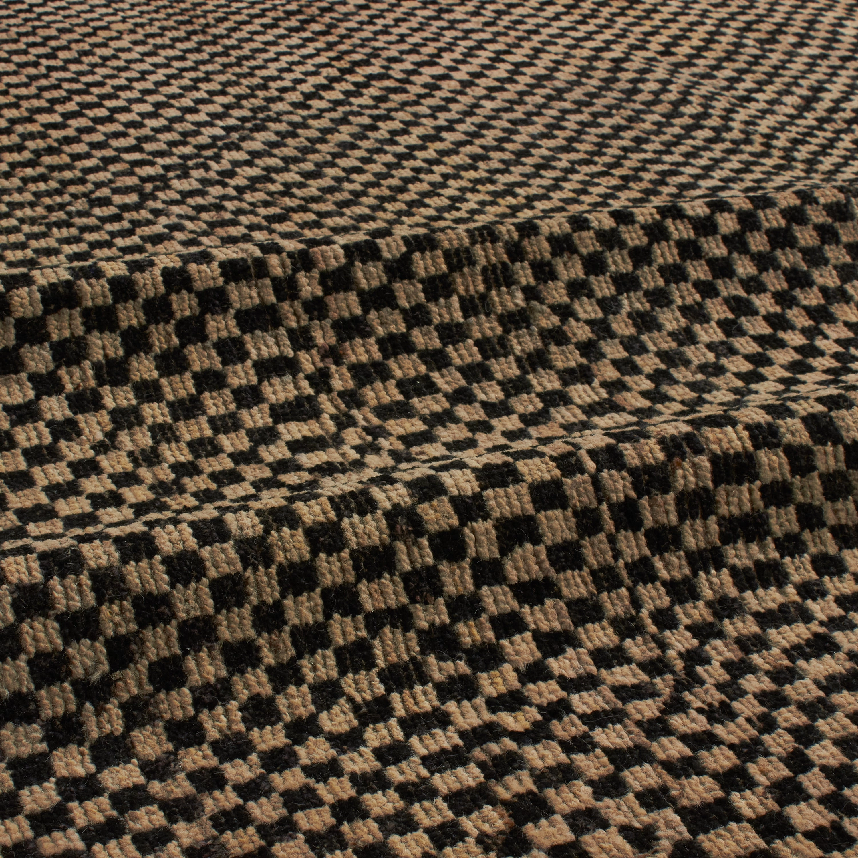 Karakul 13250