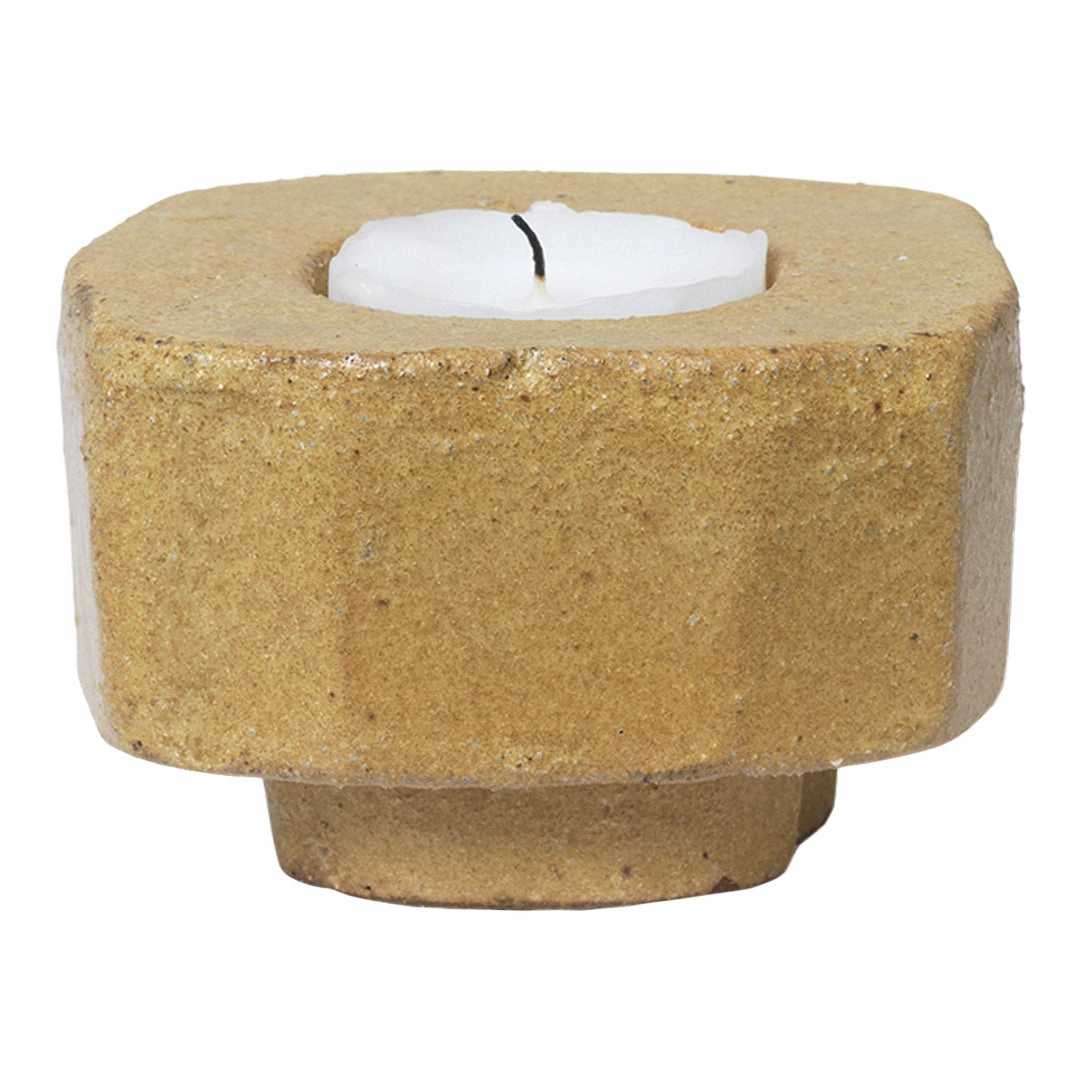 Kurinu Candle Holder