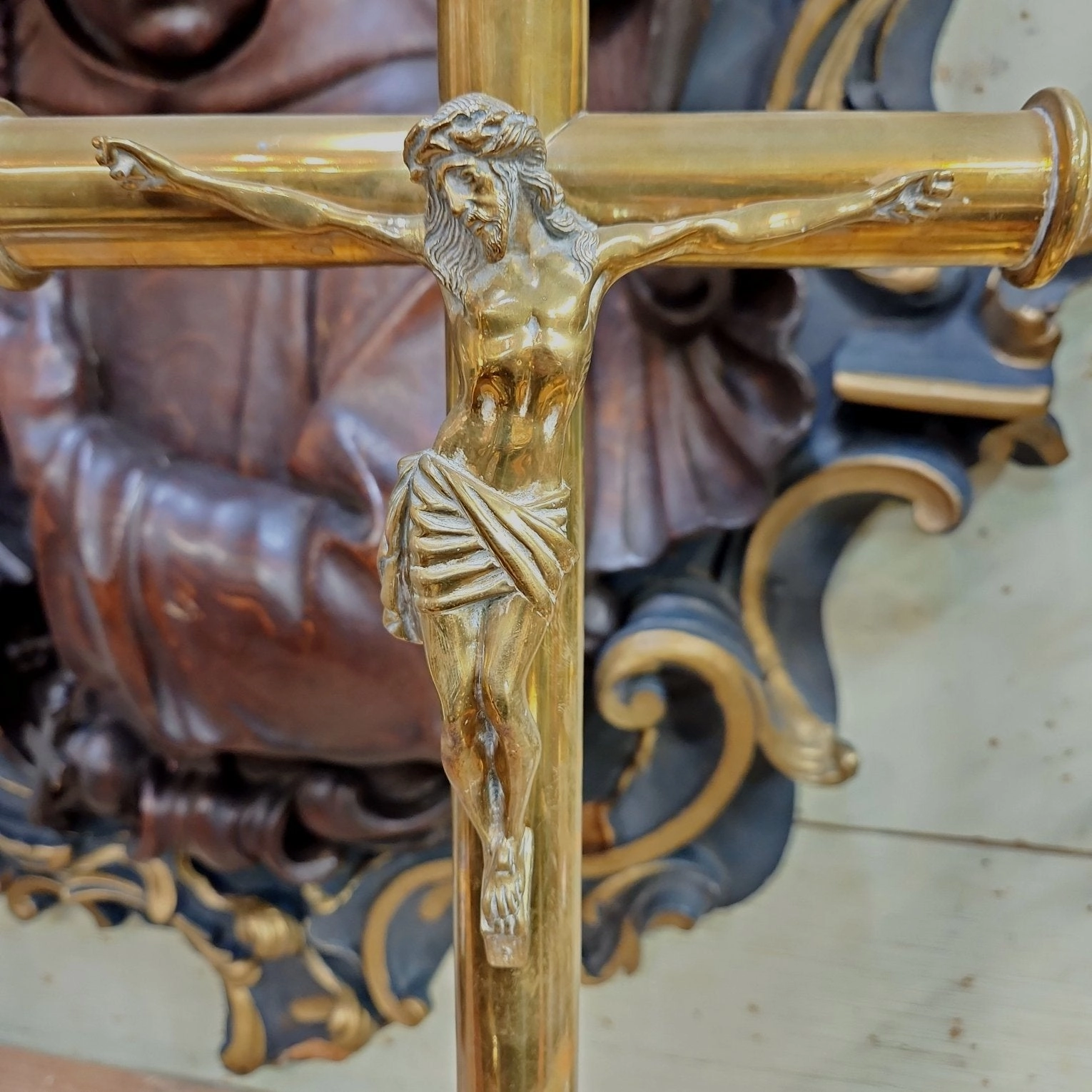 LARGE BRASS STANDING CRUCIFIX