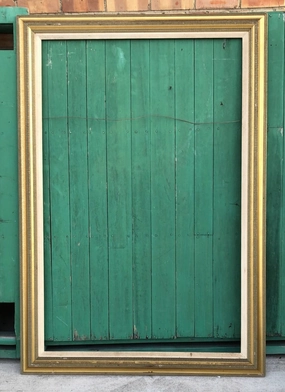 LARGE GOLD FRAME WITH LINEN FILET interior room decor