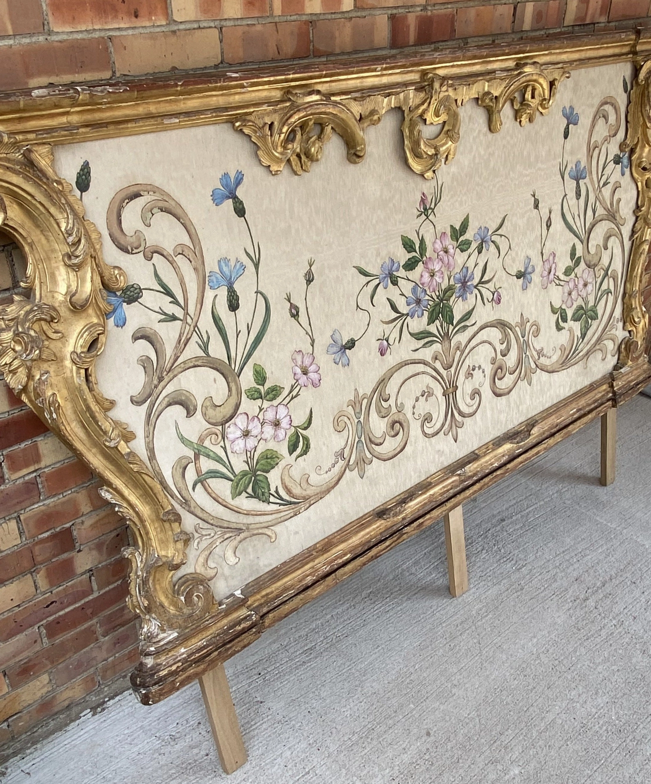 LARGE ITALIAN GILT FRAMED FLORAL OIL PAINTING ON FABRIC