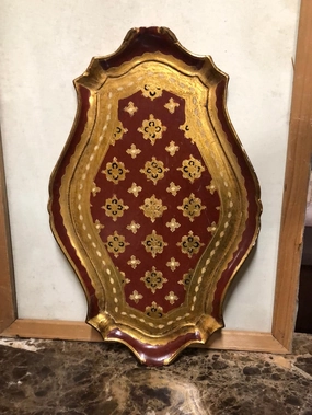 LARGE RED AND GOLD SHAPED FLORENTINE TRAY interior room decor