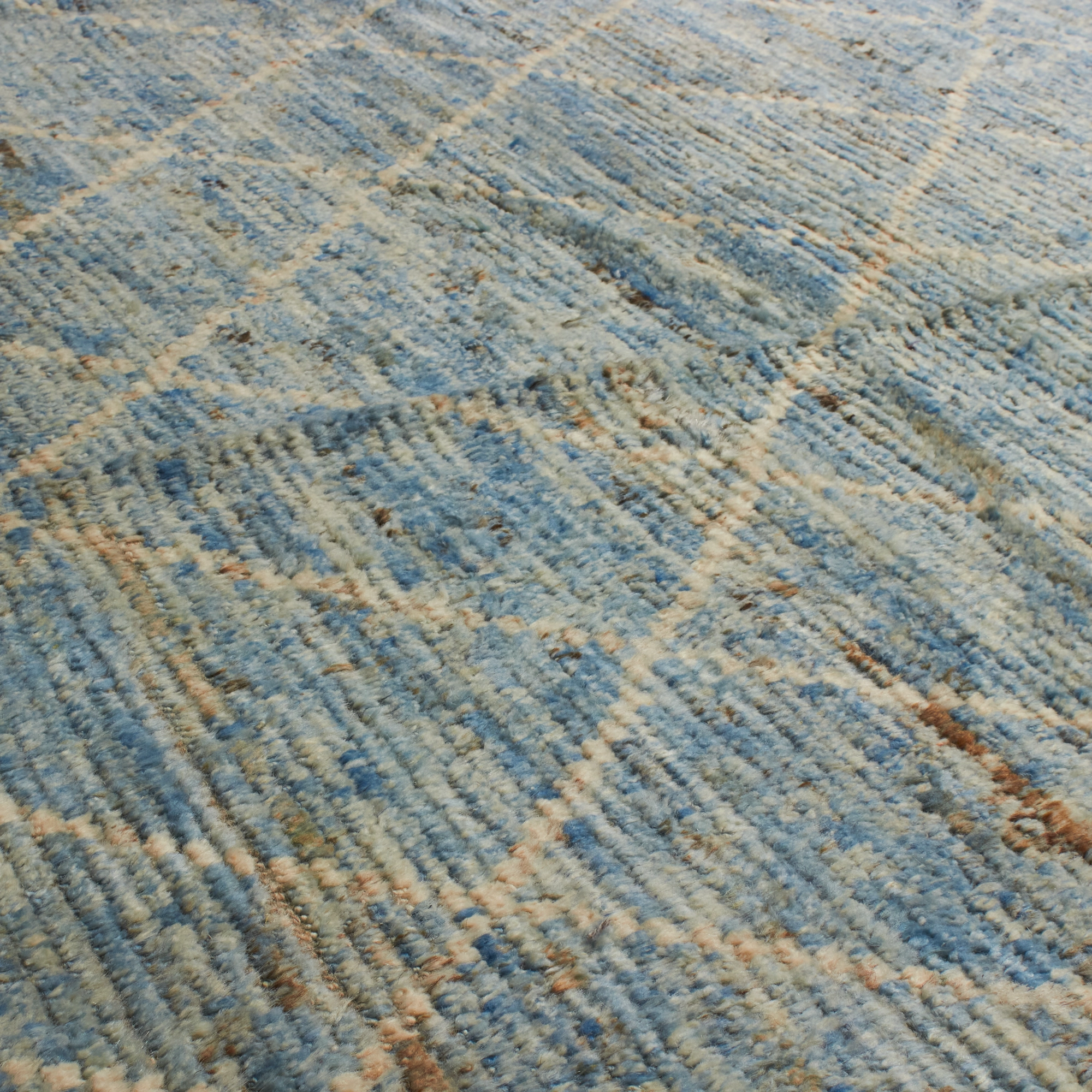Larmina Blue/Ivory