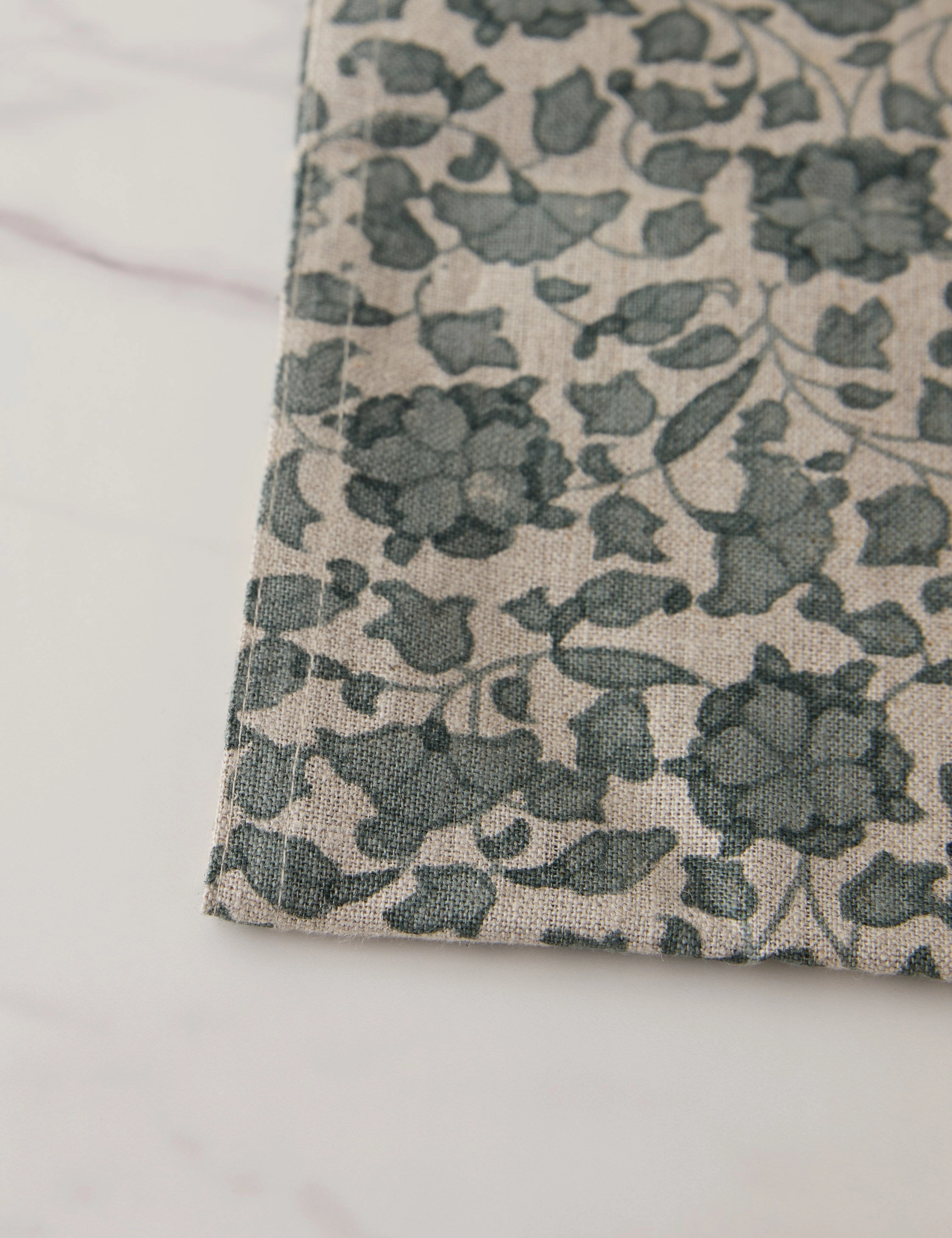 Lavelanet Table Linens
