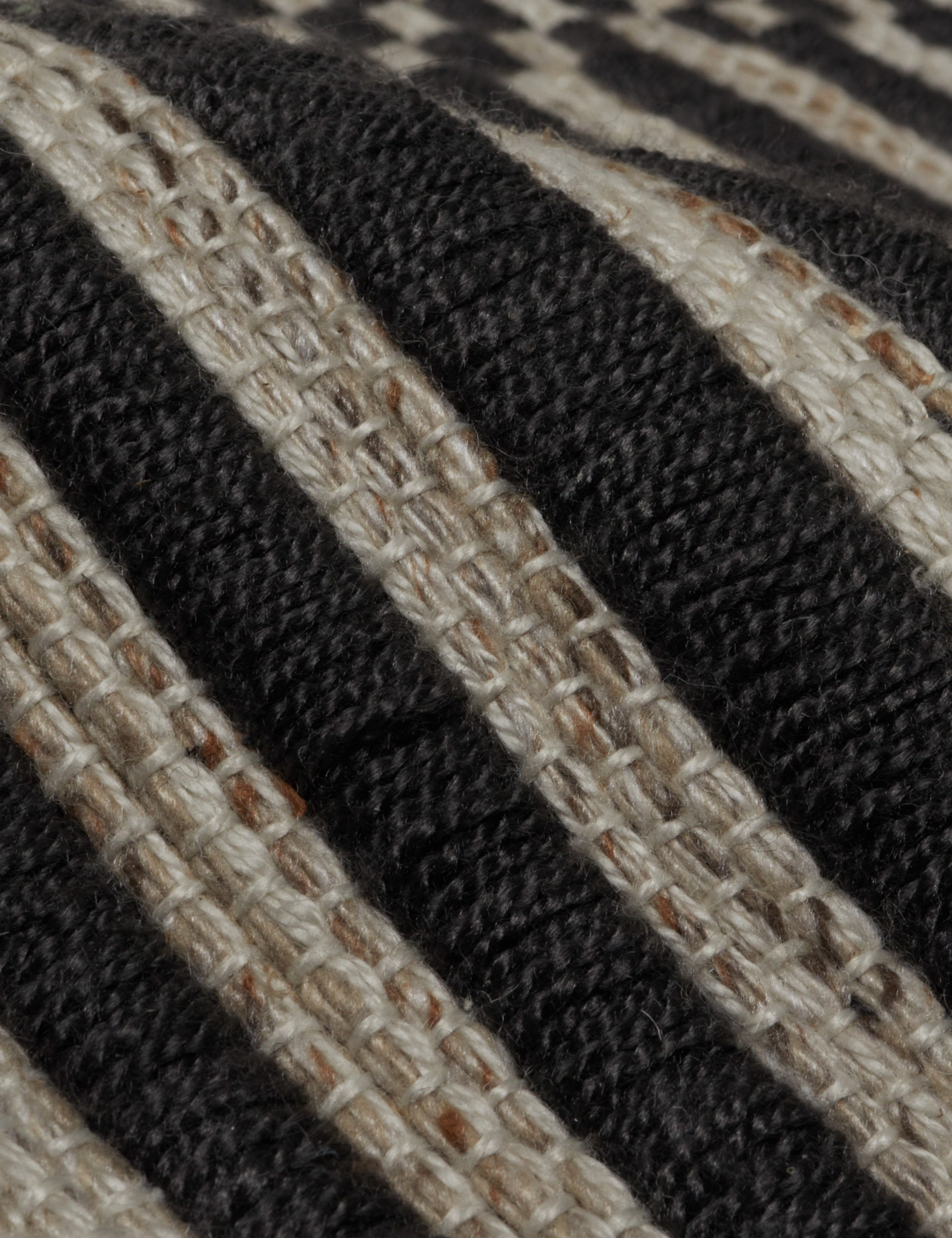 Lavinia Handwoven Indoor / Outdoor Rug