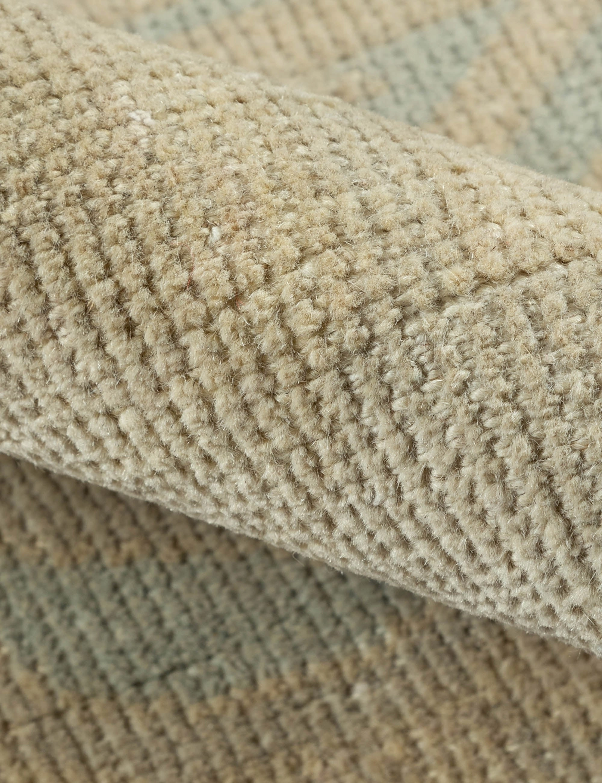 Lemieux Et Cie Kamalo Hand-Knotted Wool Rug by Momeni