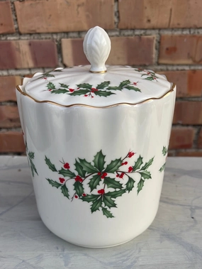 LENOX CHRISTMAS CANNISTER interior room decor