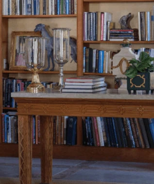 Lilly Hurricane Lamp