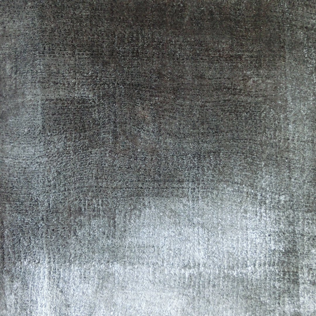 Lucens Rug