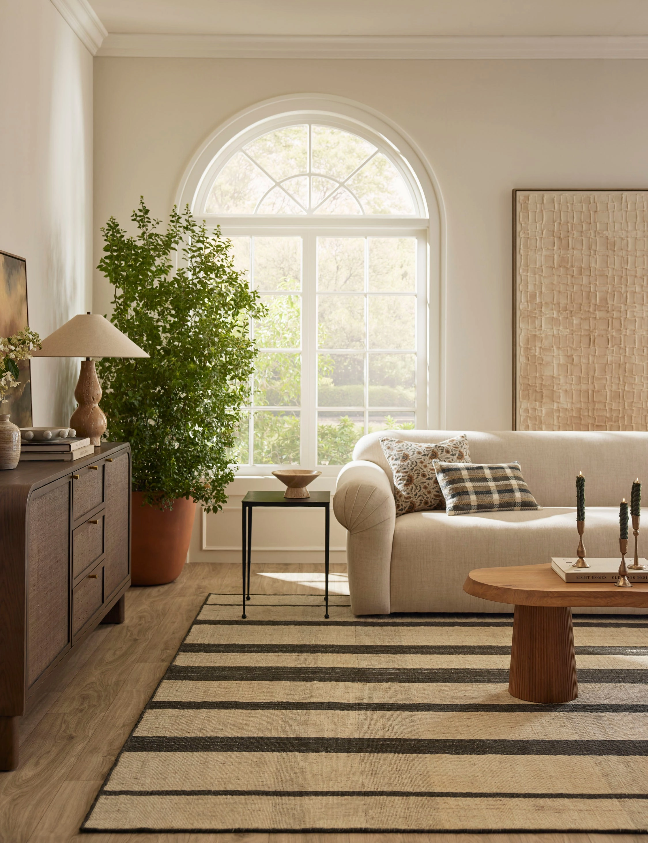 Maida Handwoven Wool-Blend Rug trendy fashion rug