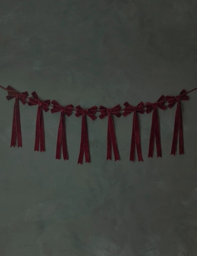 Mauree Velvet Garland decorative tabletop item