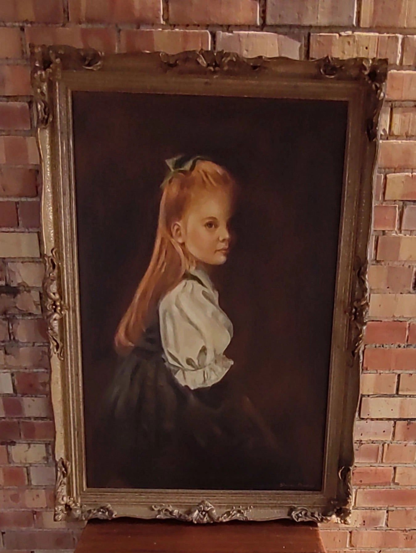 MODERN FRAMED OIL PAINTING OF A RED HAIRED GIRL classic mural painting