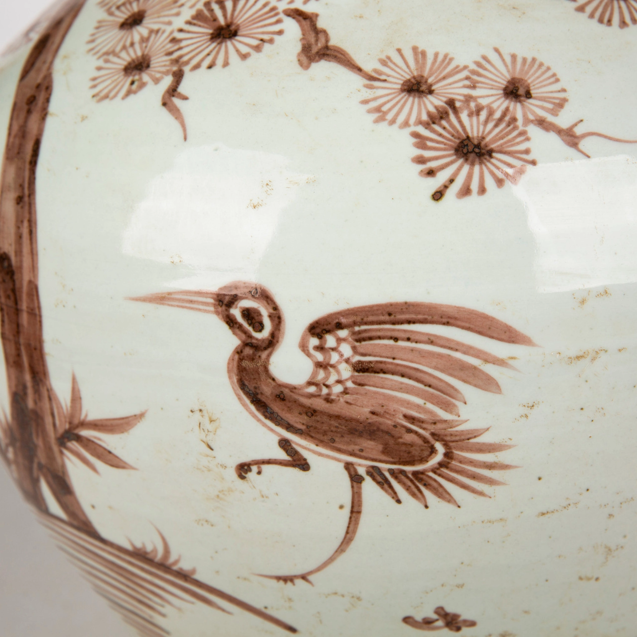 Moka Lion Lid Jar With Pine Crane Motif