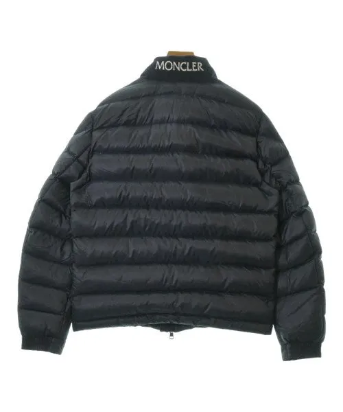 MONCLER Daunenjacken/Westen