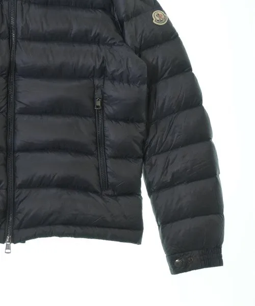 MONCLER Daunenjacken/Westen
