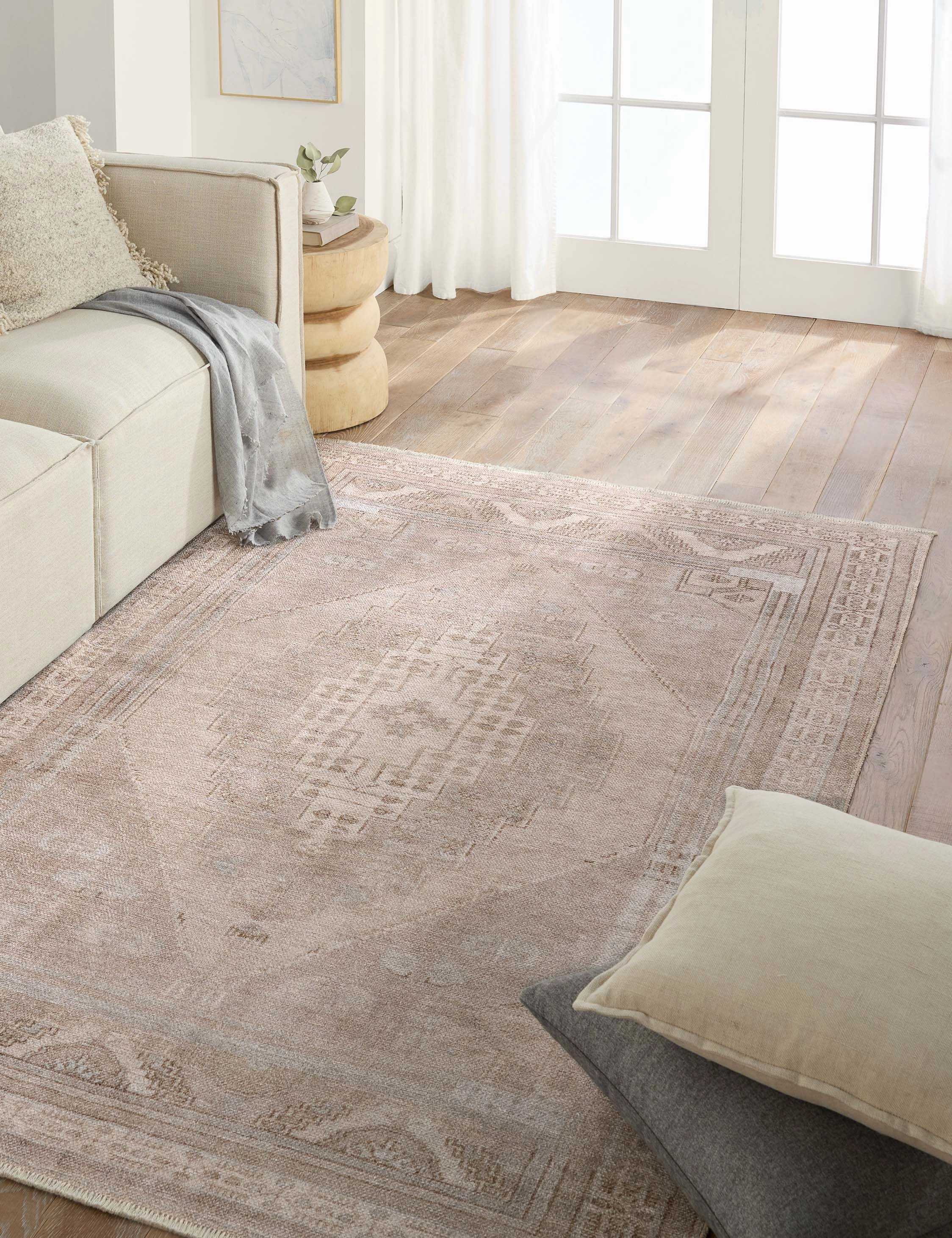 Naseem Rug