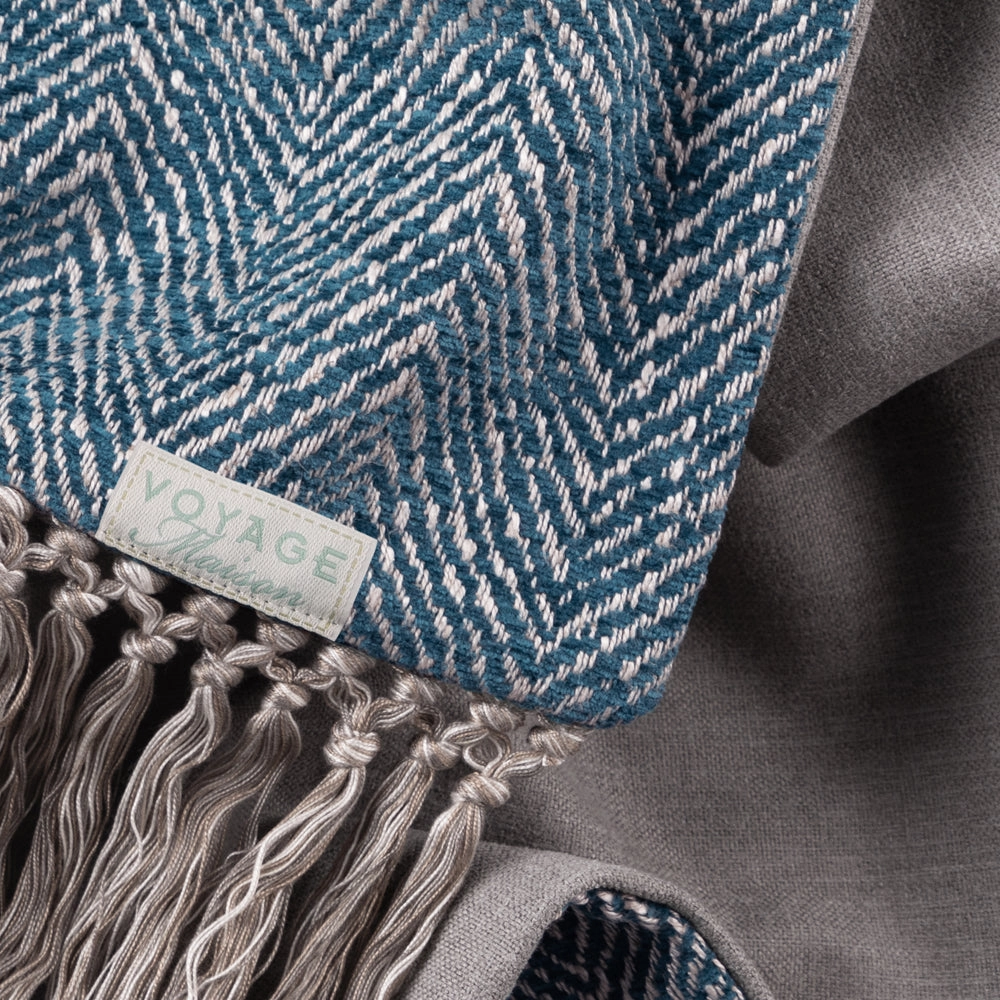 Oryx Woven Throw Capri