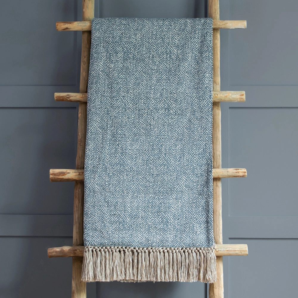 Oryx Woven Throw Capri