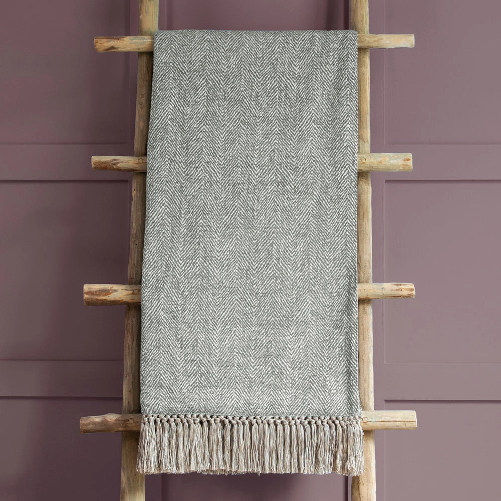 Oryx Woven Throw Smoke