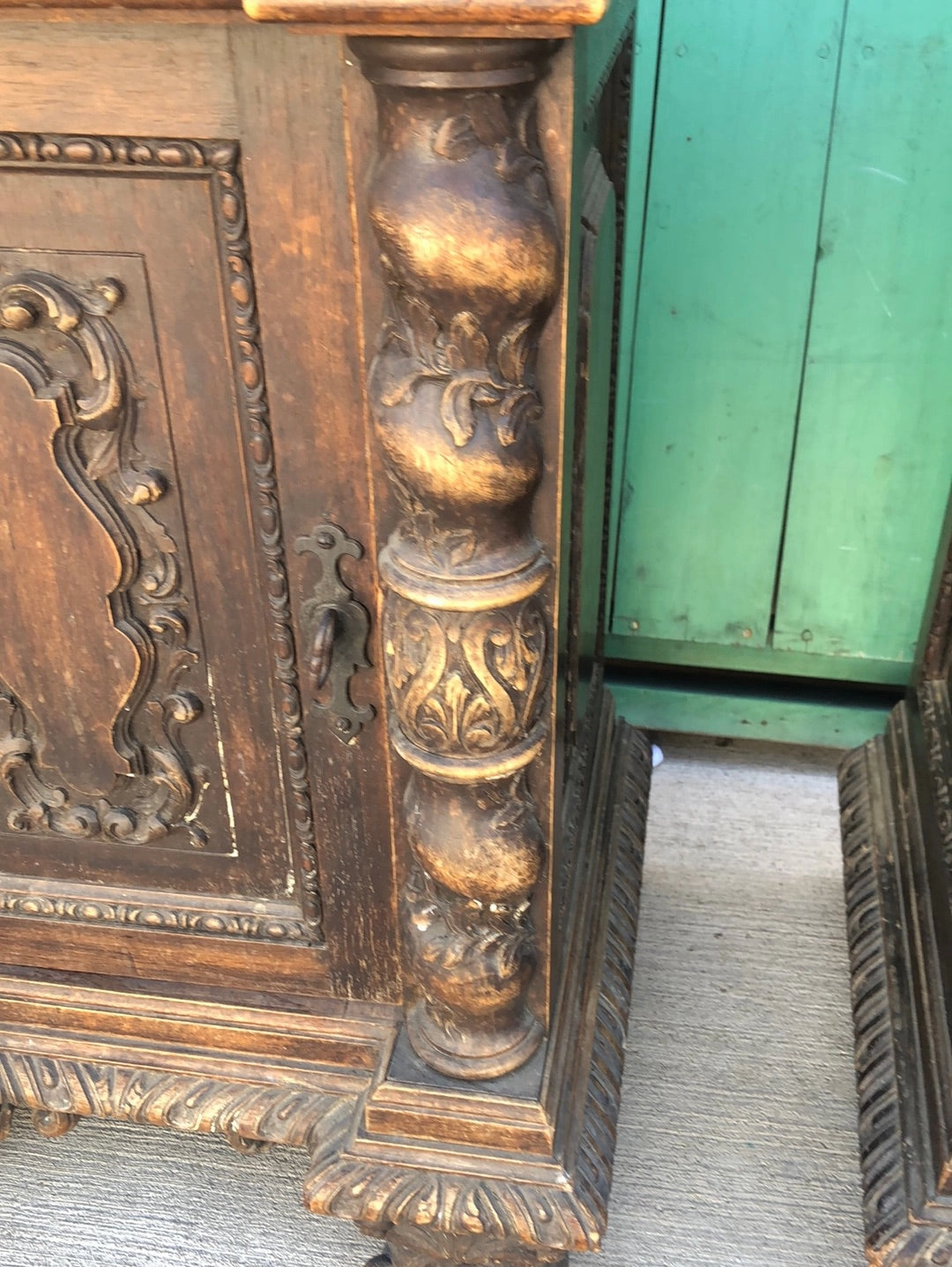 PAIR OF ITALIAN BARLEY TWIST NIGHT STANDS