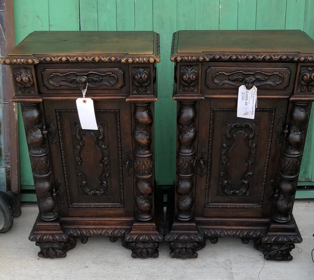 PAIR OF ITALIAN BARLEY TWIST NIGHT STANDS