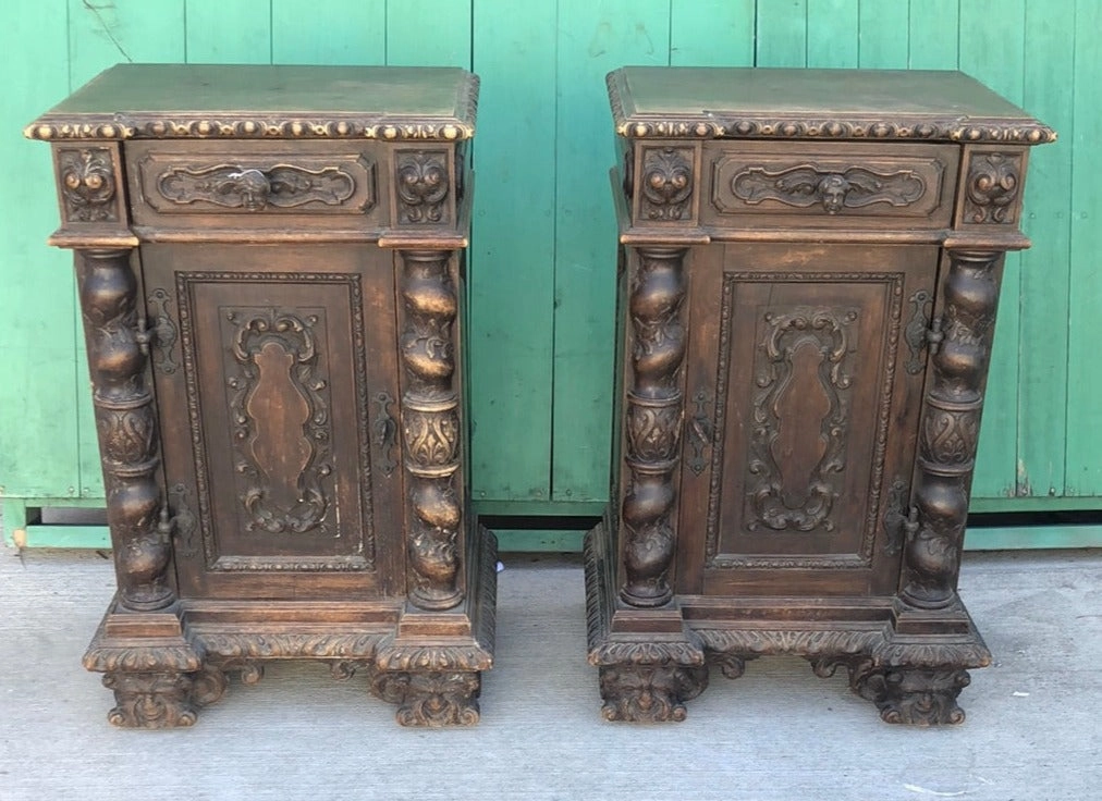 PAIR OF ITALIAN BARLEY TWIST NIGHT STANDS