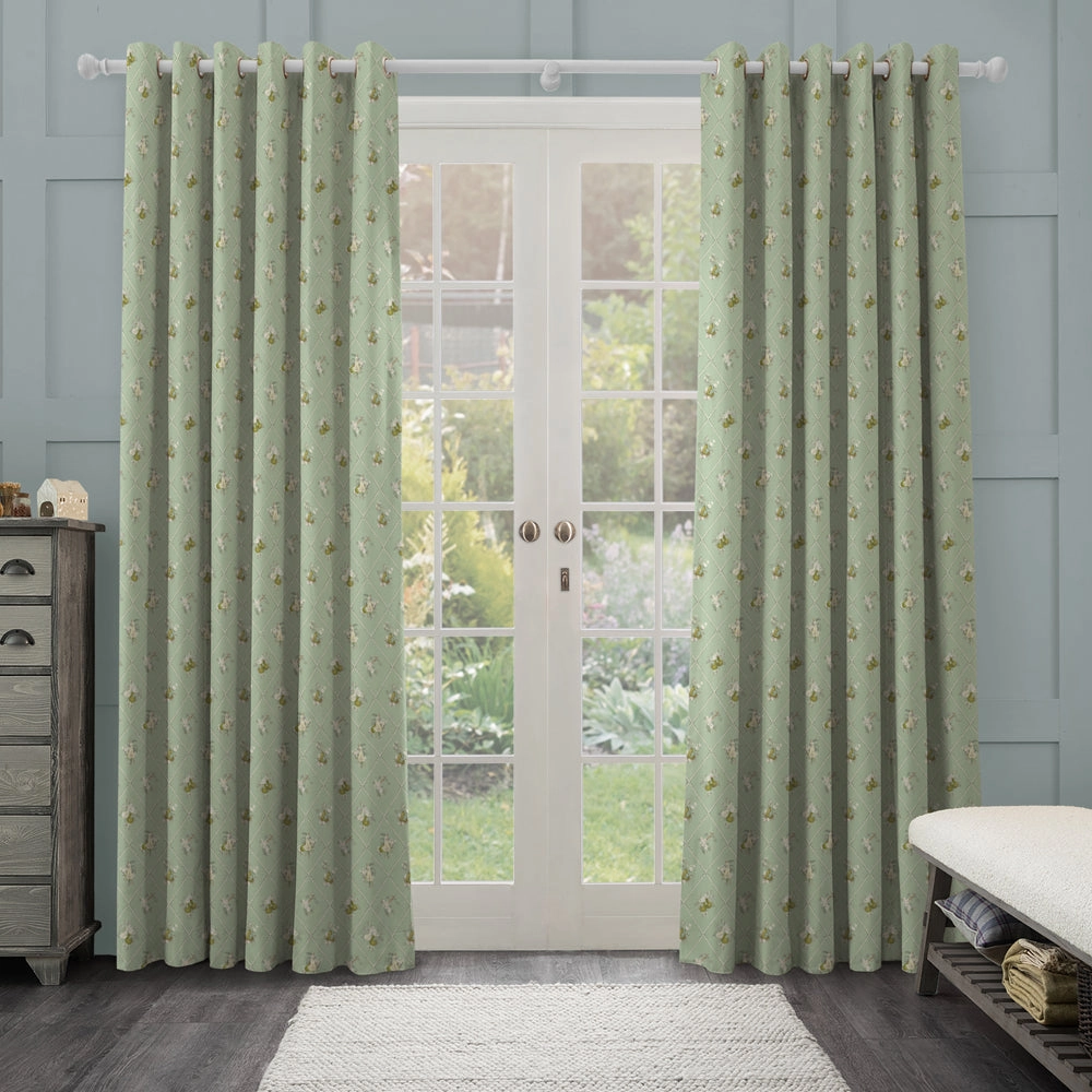 Pear Trellis Printed Cotton Fabric Verdure