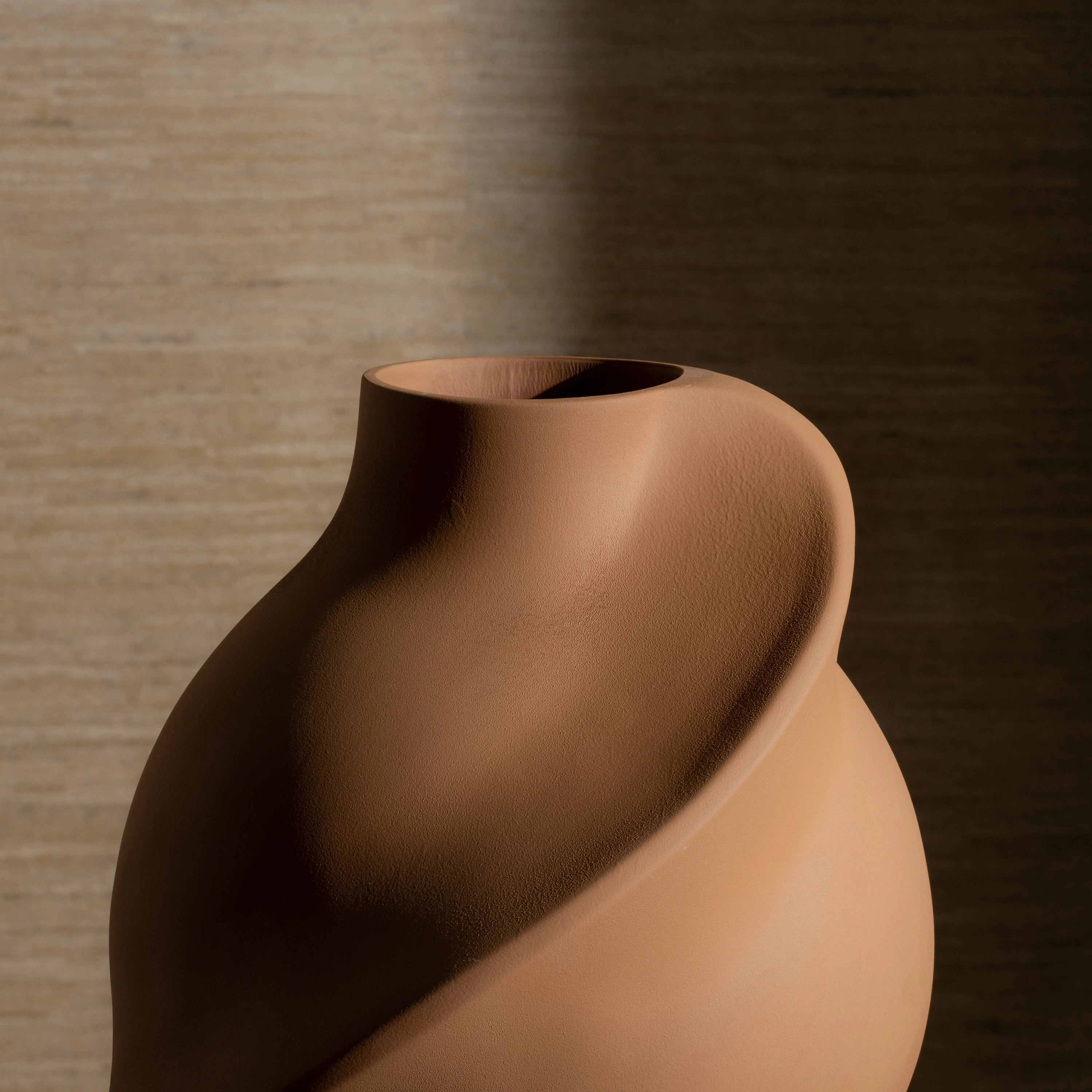 Pirout Vase - Ochre