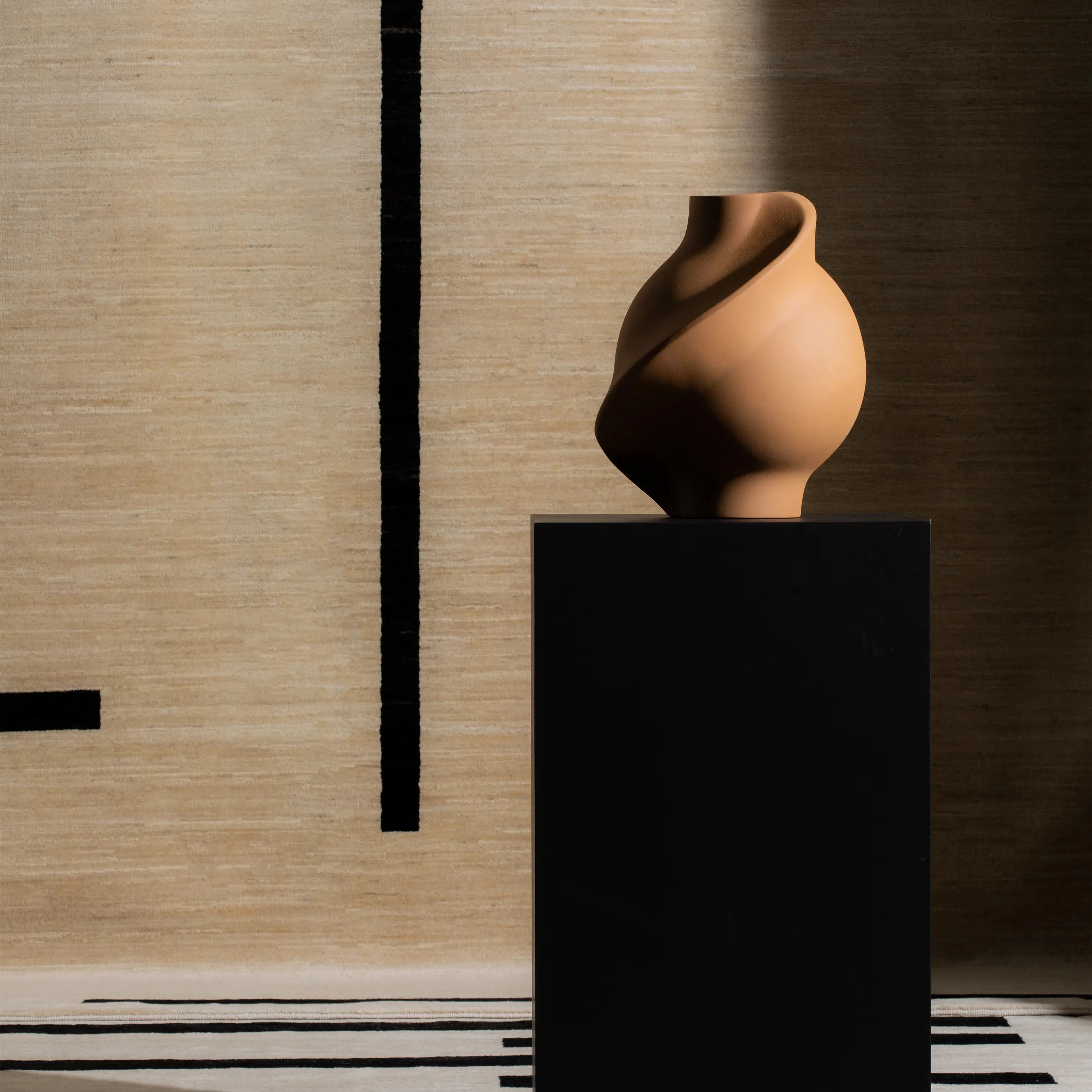 Pirout Vase - Ochre