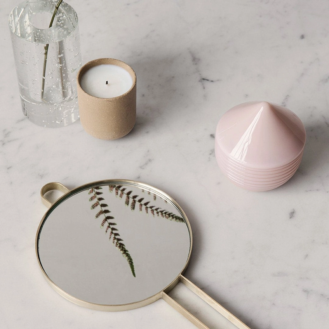 Poise Hand Mirror