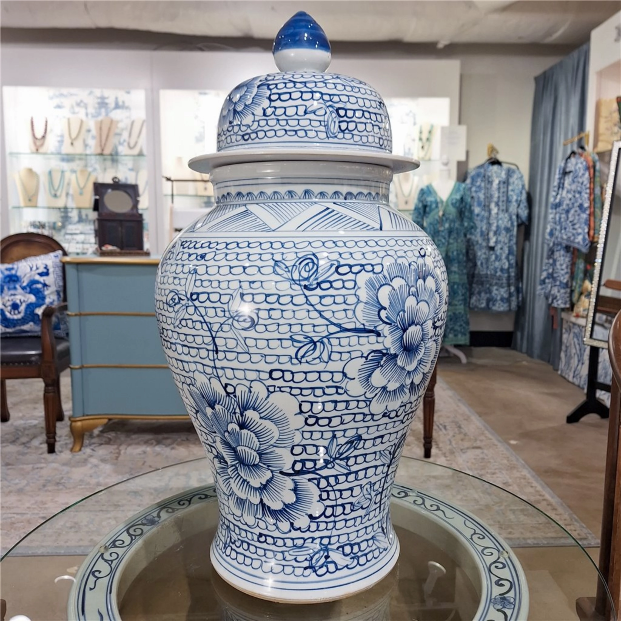 Porcelain Lidded Blue And White Flower Jar