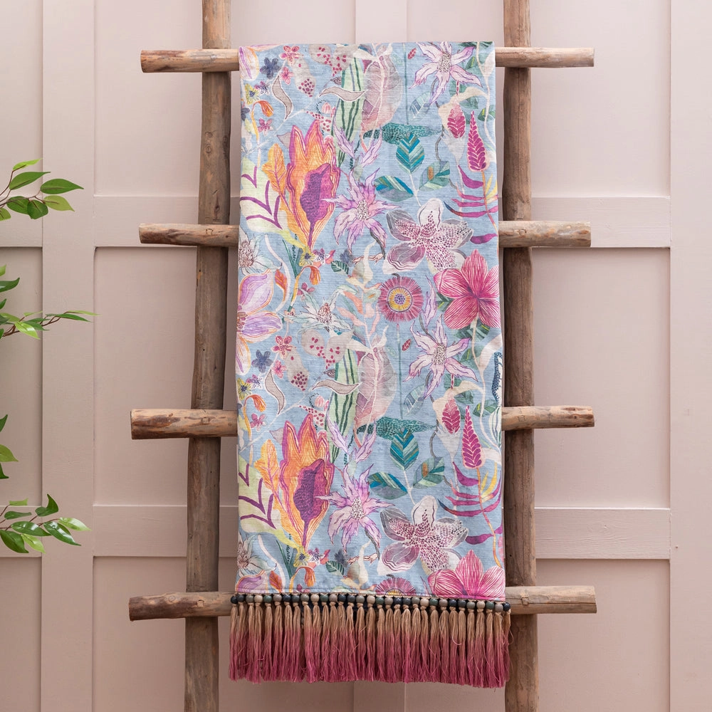Primrose Printed Throw Wisteria patterned fashion rug  