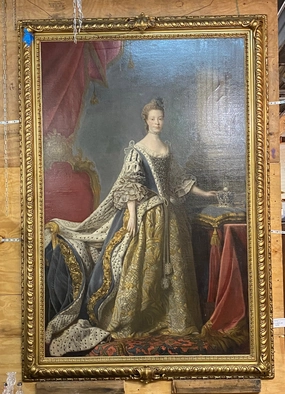 QUEEN WITH FUR ROBE OIL PAINTING classic mural painting