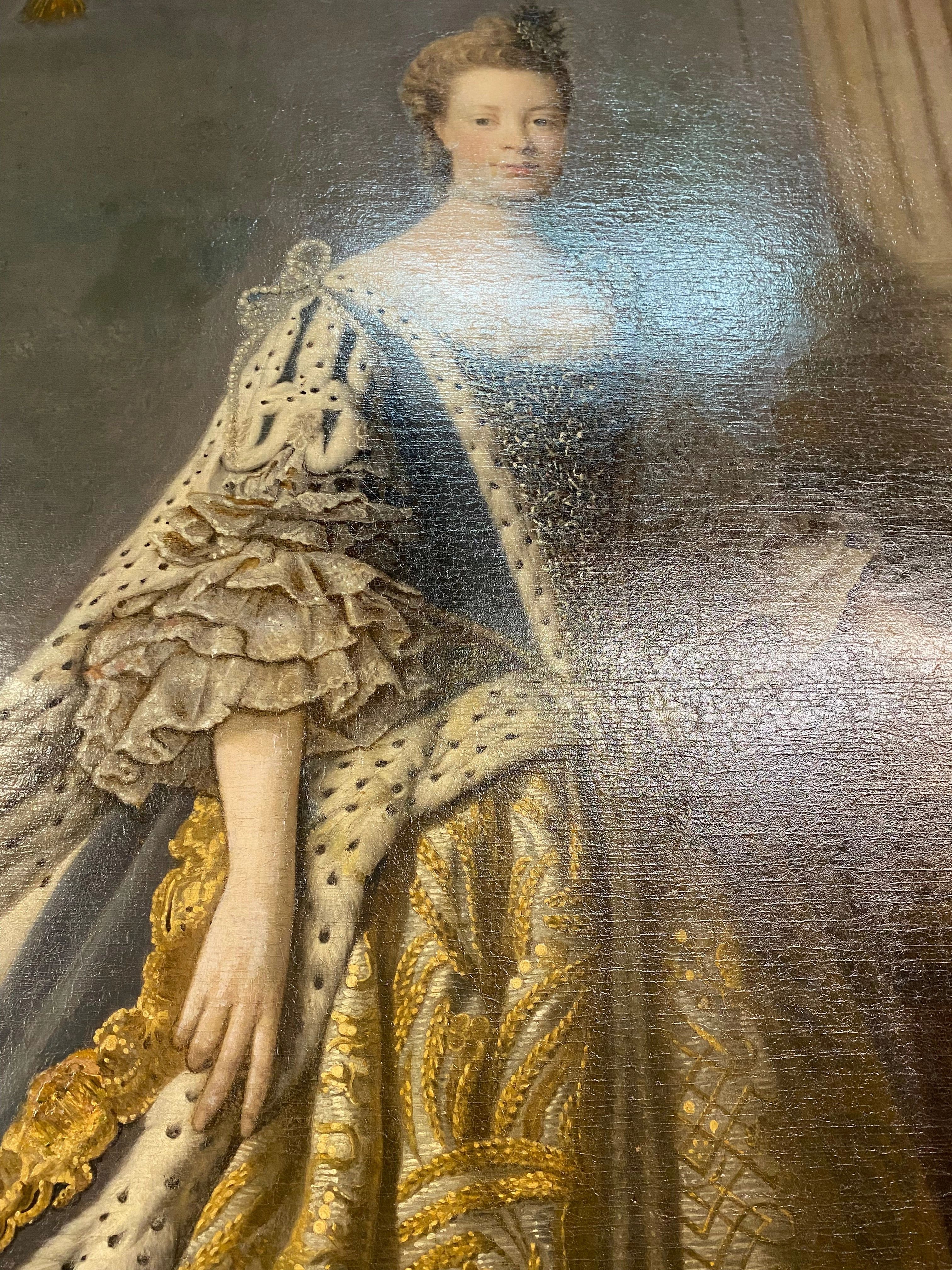 QUEEN WITH FUR ROBE OIL PAINTING