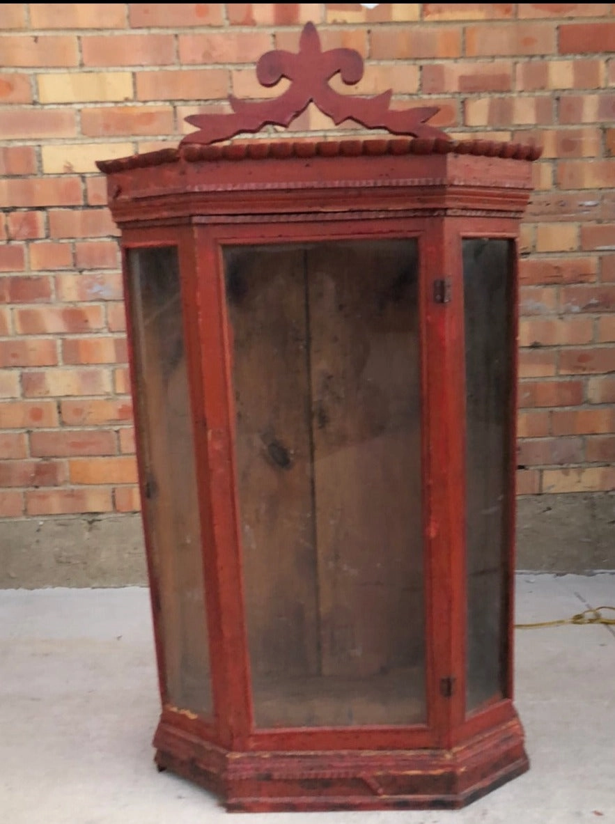 RED SOUTH AMERICAN RELIQUARY interior room decor