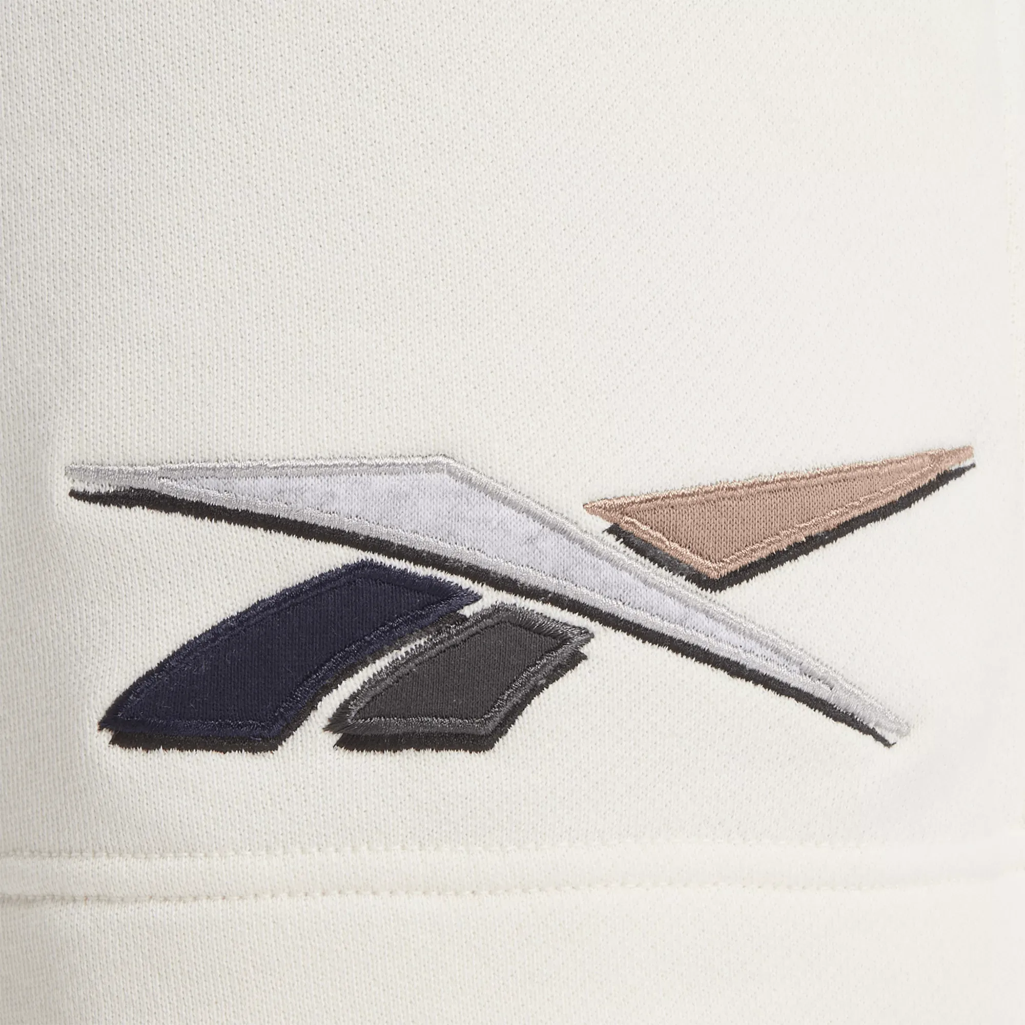 Reebok Schuhe Classics Kurze Uniformhose Ungefärbt