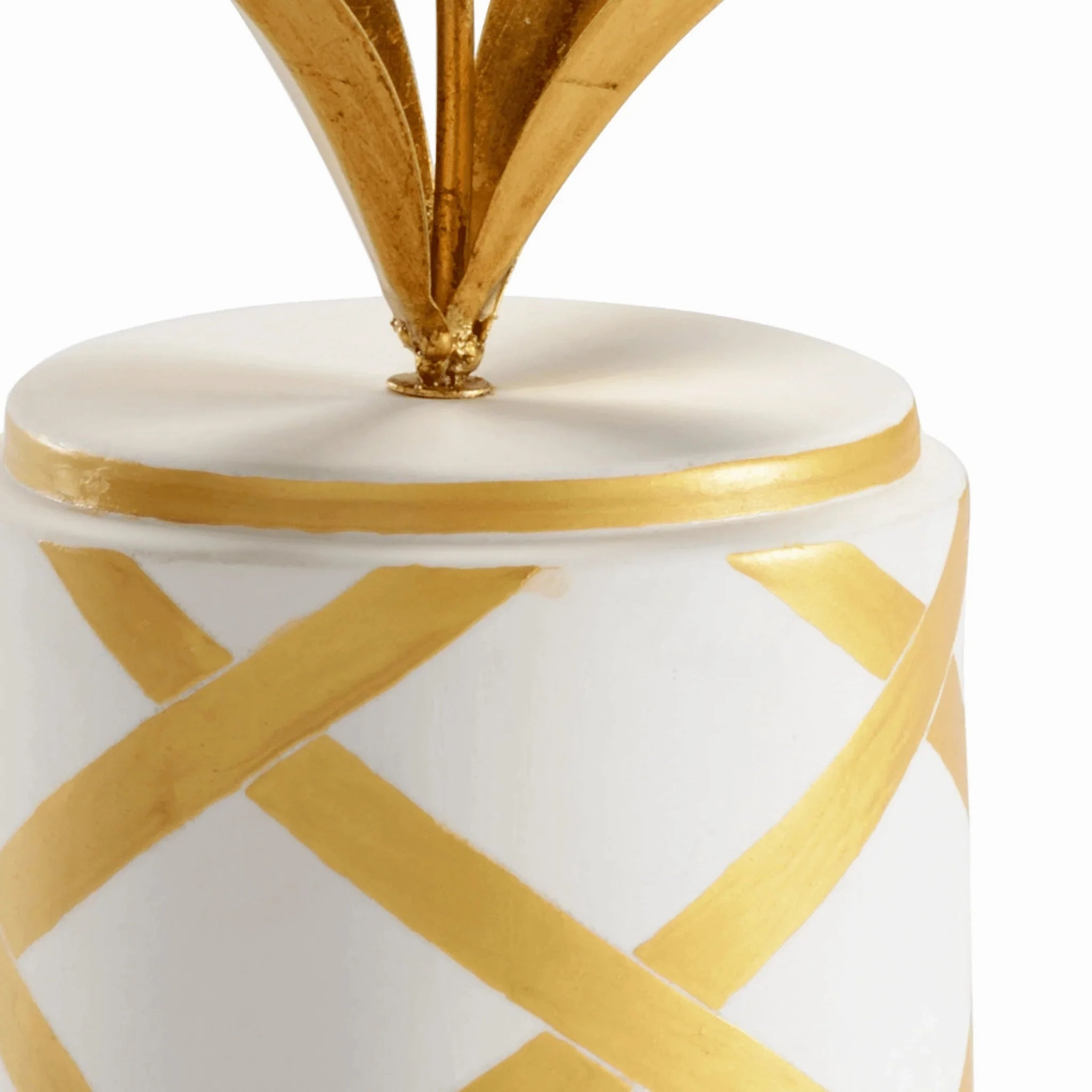 Round Gold Flower Accent