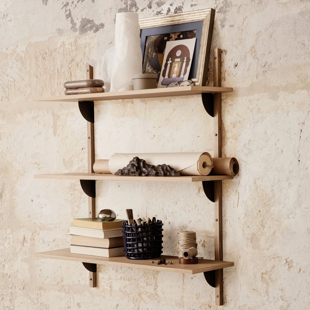Sector Triple Shelf